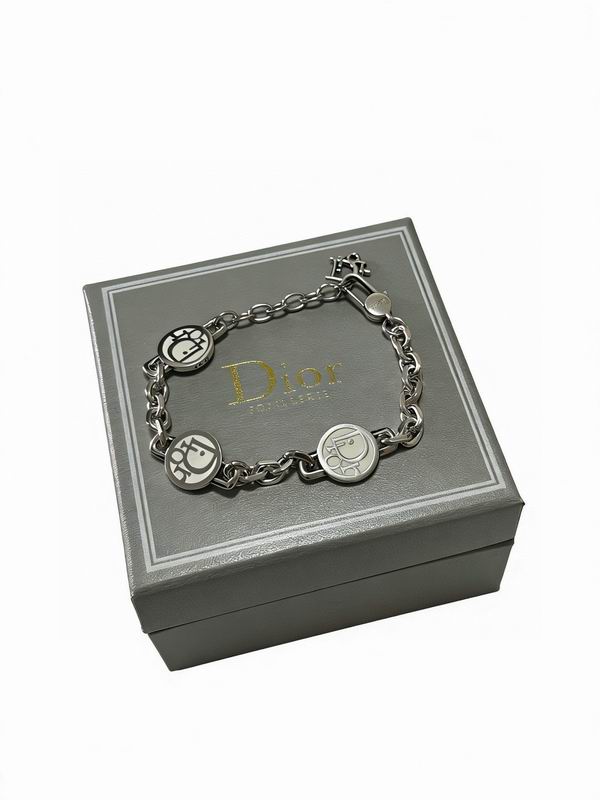 Dior Bracelet 06yxs32
